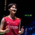 罗书坚马拉松人民日报张丽伟最新比赛视频直播中国综合格斗排行榜李宁在北京的羽毛球比赛有哪些